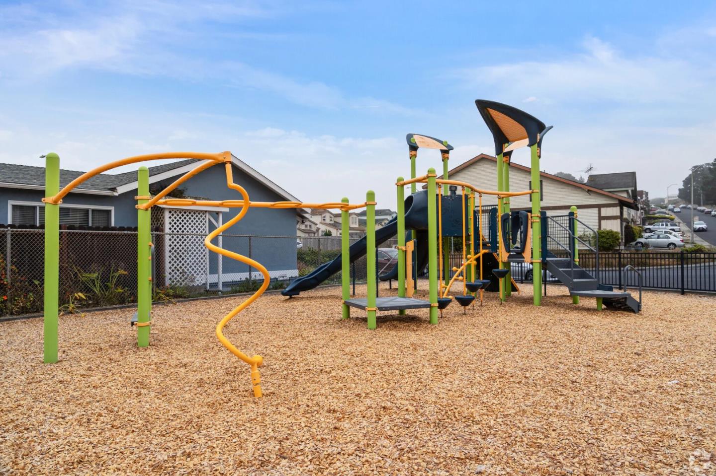 Detail Gallery Image 96 of 104 For 550 Verducci Dr, Daly City,  CA 94015 - 3 Beds | 1/1 Baths