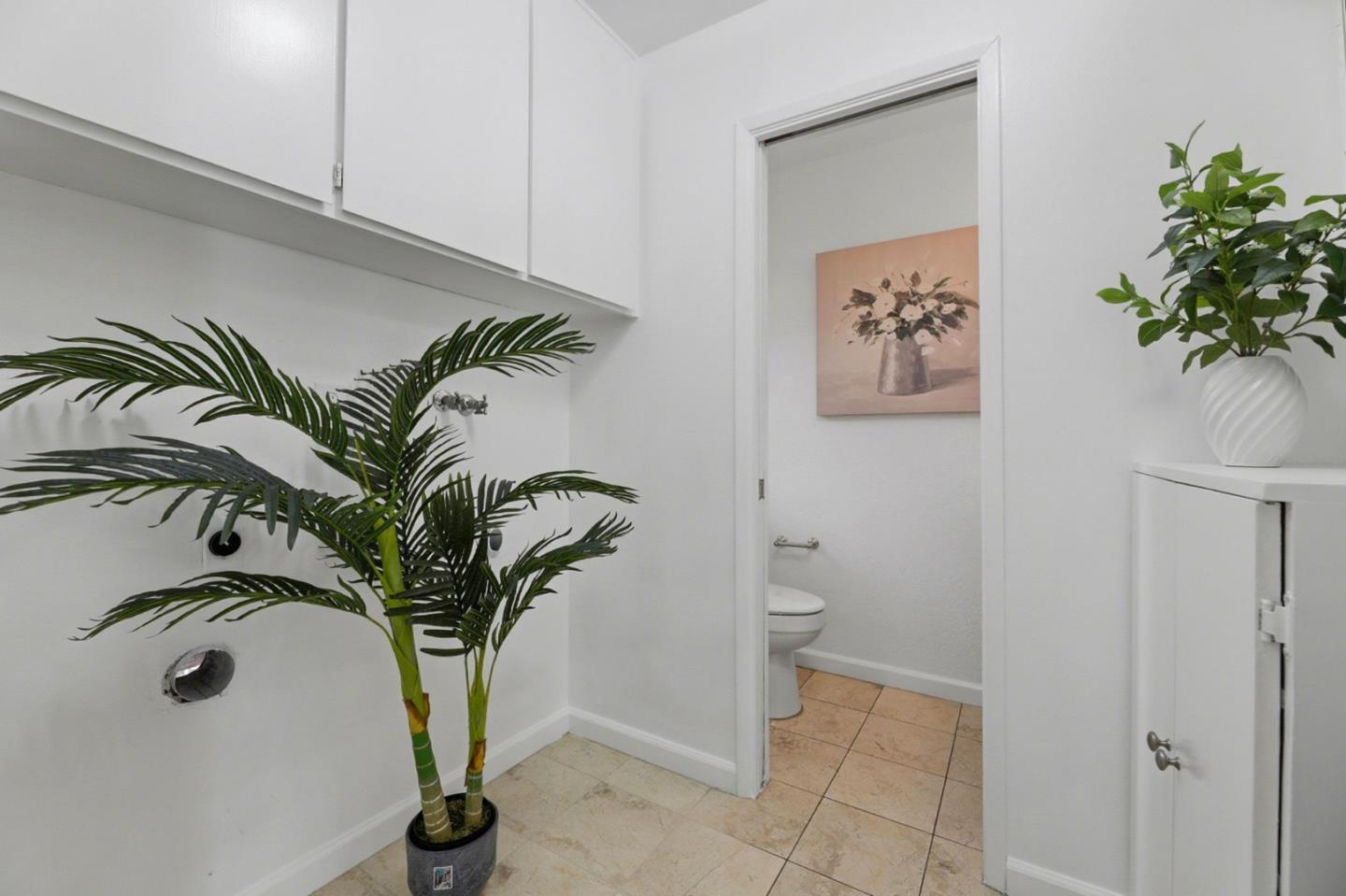 Detail Gallery Image 23 of 35 For 6112 Brigantine Dr, San Jose,  CA 95129 - 3 Beds | 1/1 Baths