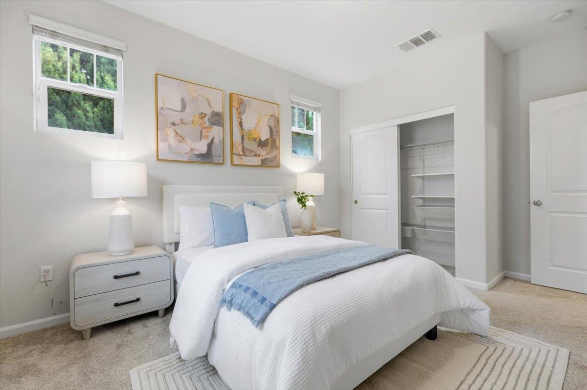 Detail Gallery Image 15 of 27 For 410 San Eduardo Ter, Sunnyvale,  CA 94085 - 3 Beds | 2/1 Baths