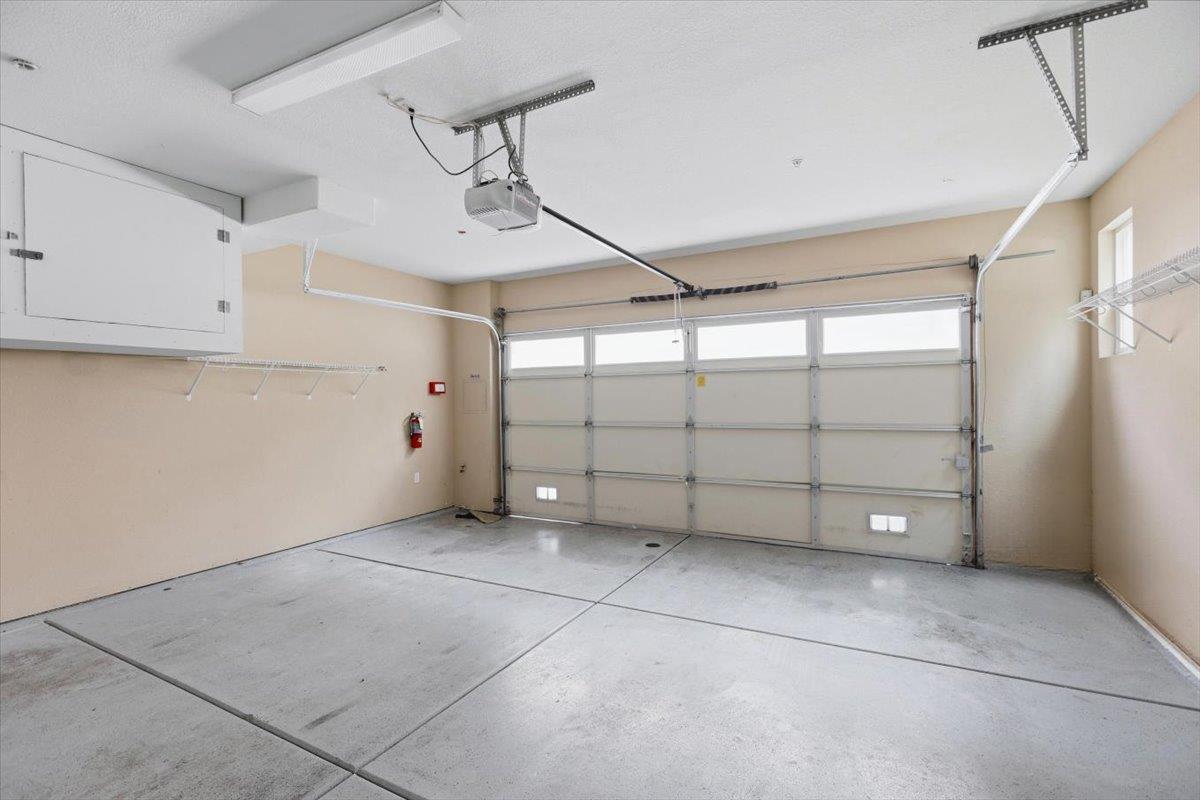 Detail Gallery Image 21 of 27 For 410 San Eduardo Ter, Sunnyvale,  CA 94085 - 3 Beds | 2/1 Baths