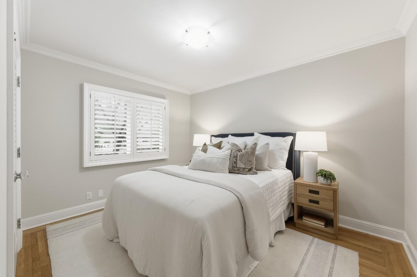 Detail Gallery Image 28 of 64 For 230 Rockridge Rd, San Carlos,  CA 94070 - 5 Beds | 3/1 Baths