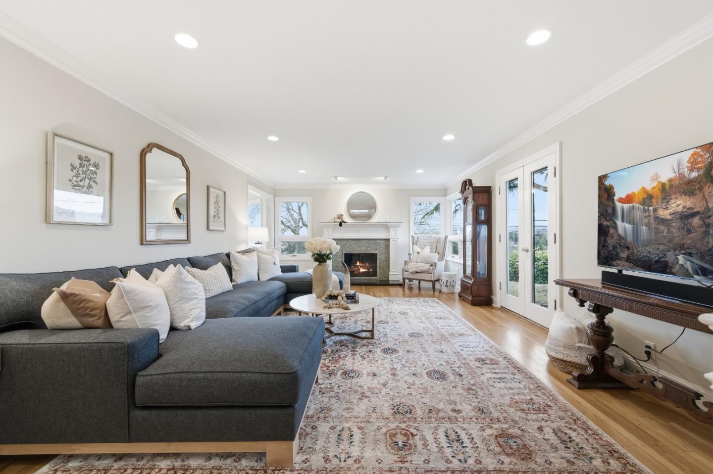 Detail Gallery Image 62 of 64 For 230 Rockridge Rd, San Carlos,  CA 94070 - 5 Beds | 3/1 Baths