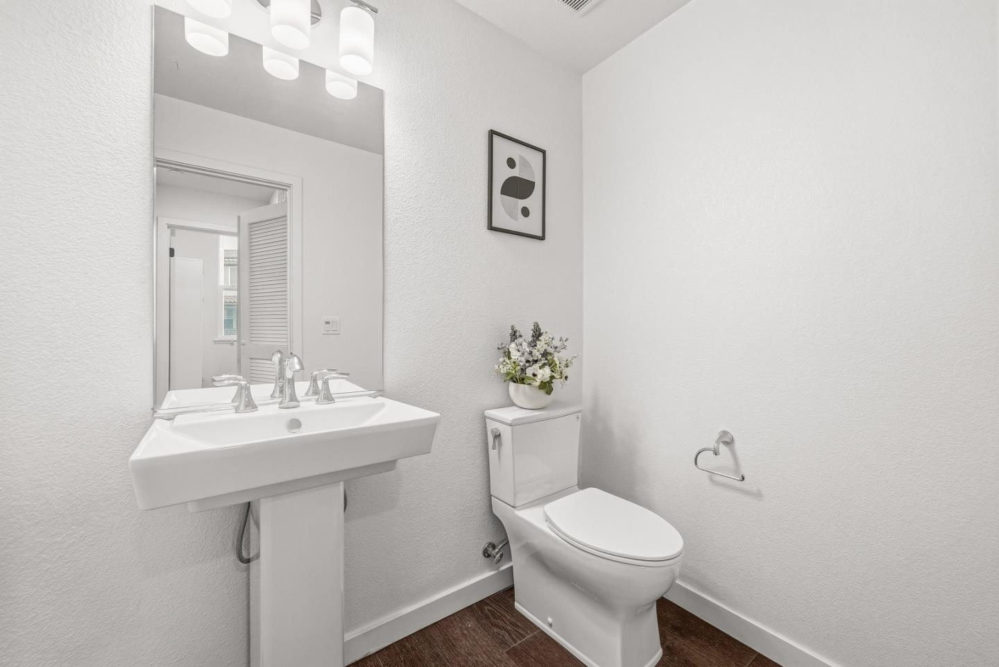 Detail Gallery Image 19 of 52 For 1585 Pratt Pl, Santa Clara,  CA 95050 - 3 Beds | 2/1 Baths