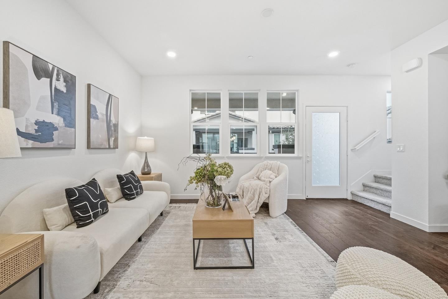 Detail Gallery Image 2 of 52 For 1585 Pratt Pl, Santa Clara,  CA 95050 - 3 Beds | 2/1 Baths