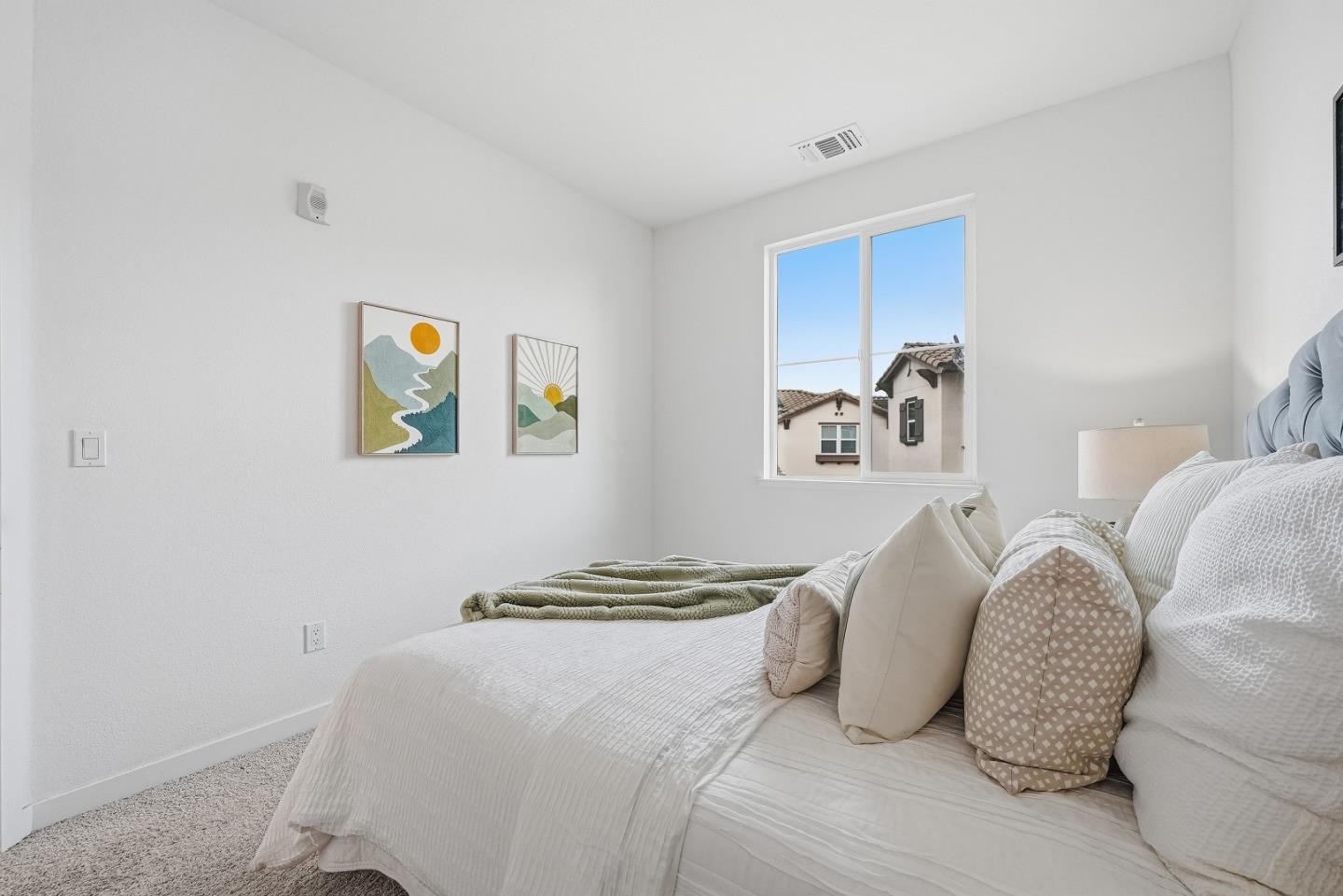 Detail Gallery Image 24 of 52 For 1585 Pratt Pl, Santa Clara,  CA 95050 - 3 Beds | 2/1 Baths