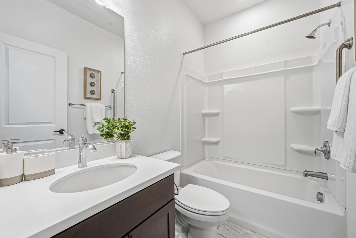 Detail Gallery Image 33 of 52 For 1585 Pratt Pl, Santa Clara,  CA 95050 - 3 Beds | 2/1 Baths