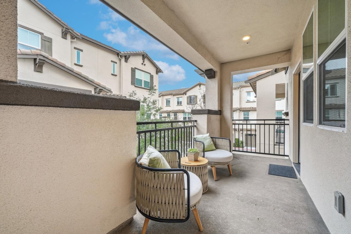 Detail Gallery Image 37 of 52 For 1585 Pratt Pl, Santa Clara,  CA 95050 - 3 Beds | 2/1 Baths