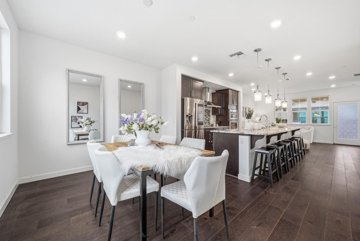 Detail Gallery Image 7 of 52 For 1585 Pratt Pl, Santa Clara,  CA 95050 - 3 Beds | 2/1 Baths