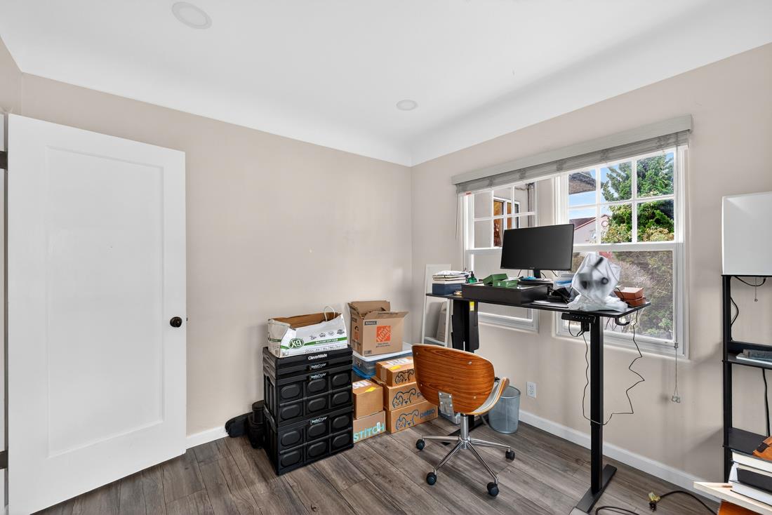 Detail Gallery Image 17 of 43 For 410 Pine Ave, Pacific Grove,  CA 93950 - 7 Beds | 3 Baths