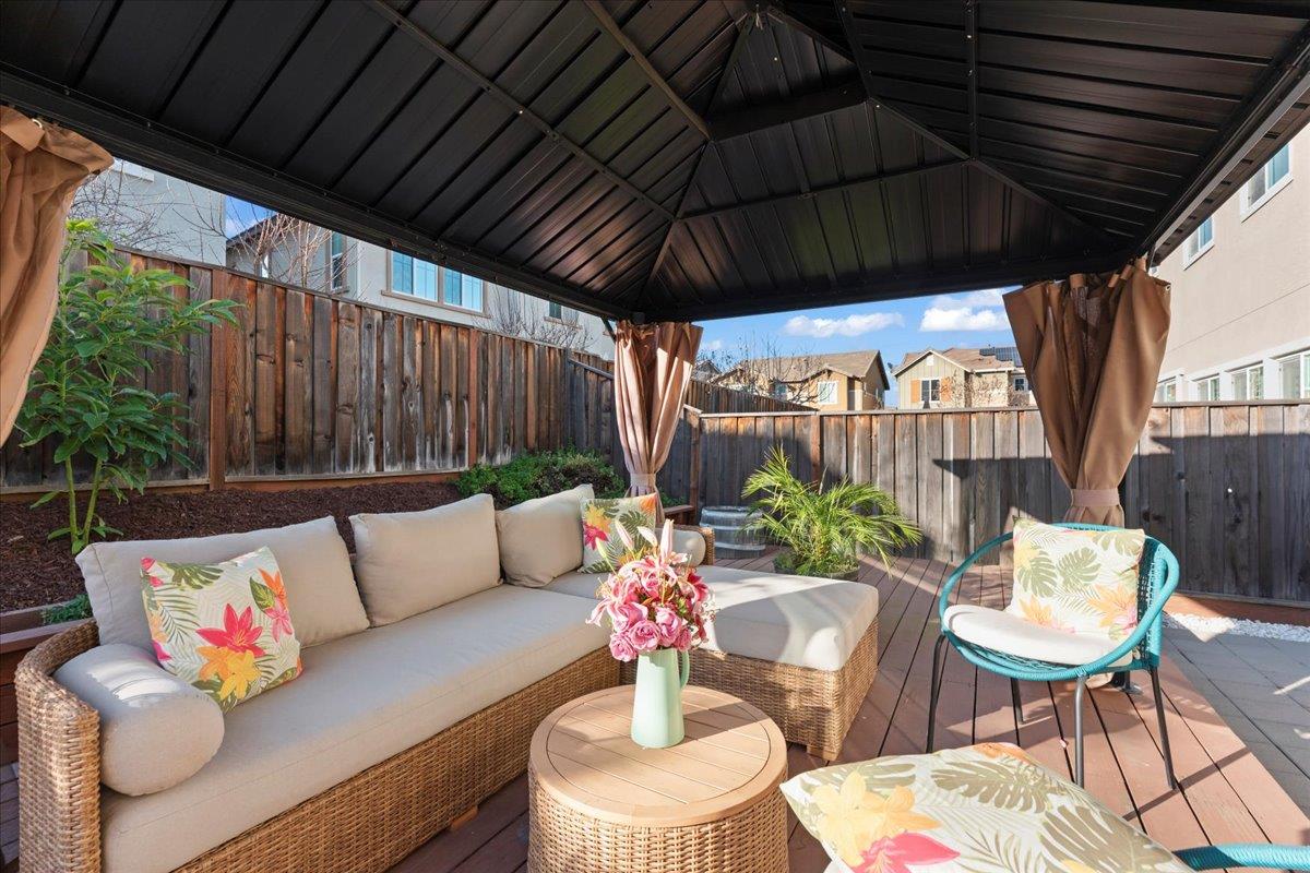 Detail Gallery Image 34 of 39 For 1140 Bonino Way, Gilroy,  CA 95020 - 4 Beds | 3 Baths