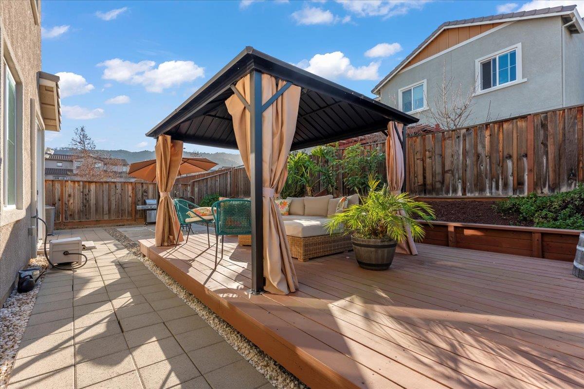 Detail Gallery Image 35 of 39 For 1140 Bonino Way, Gilroy,  CA 95020 - 4 Beds | 3 Baths