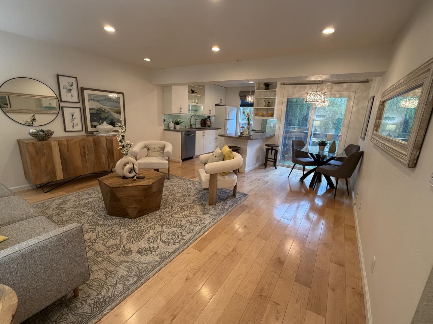 Photo #3: ML82034778 Listing: Photo #3