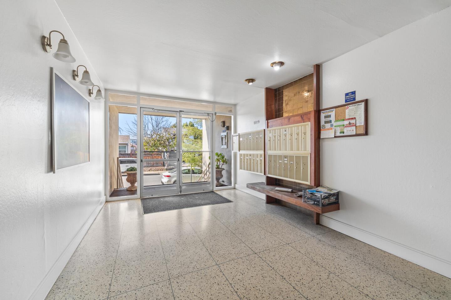 Detail Gallery Image 18 of 20 For 2655 Edison St #102,  San Mateo,  CA 94403 - 1 Beds | 1 Baths