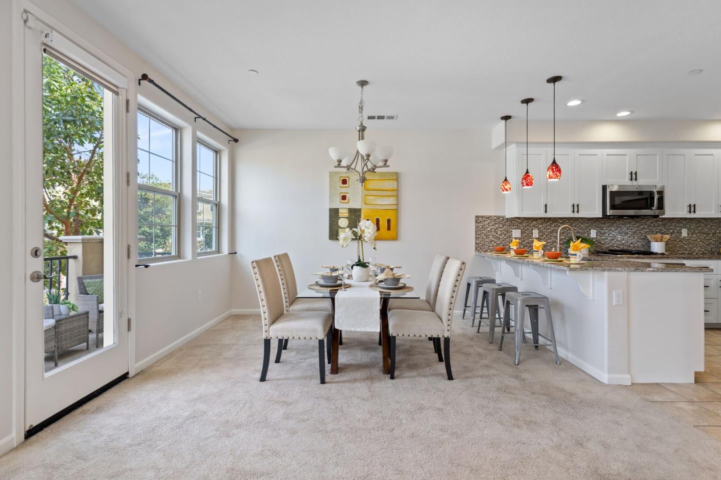 Detail Gallery Image 10 of 33 For 1916 Trento Loop, Milpitas,  CA 95035 - 3 Beds | 3/1 Baths