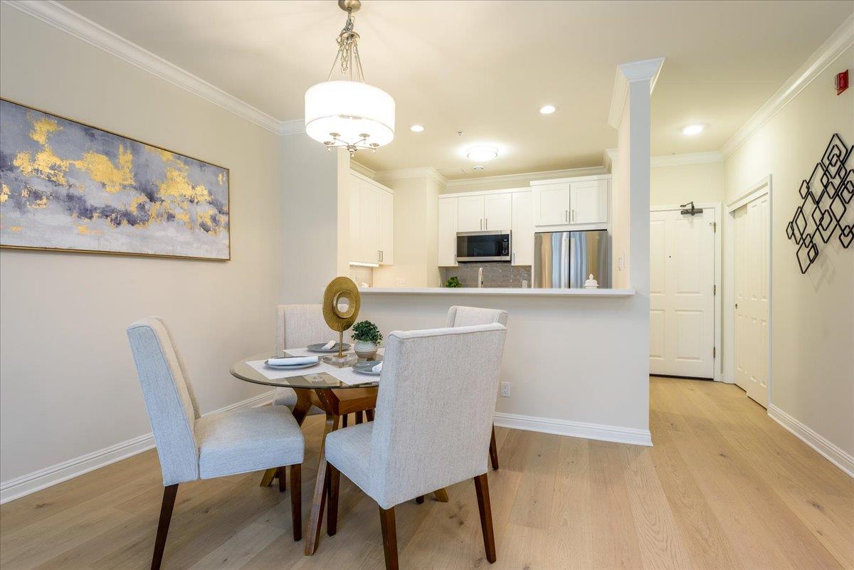 Detail Gallery Image 4 of 16 For 1568 Union St #201,  San Francisco,  CA 94123 - 2 Beds | 2 Baths