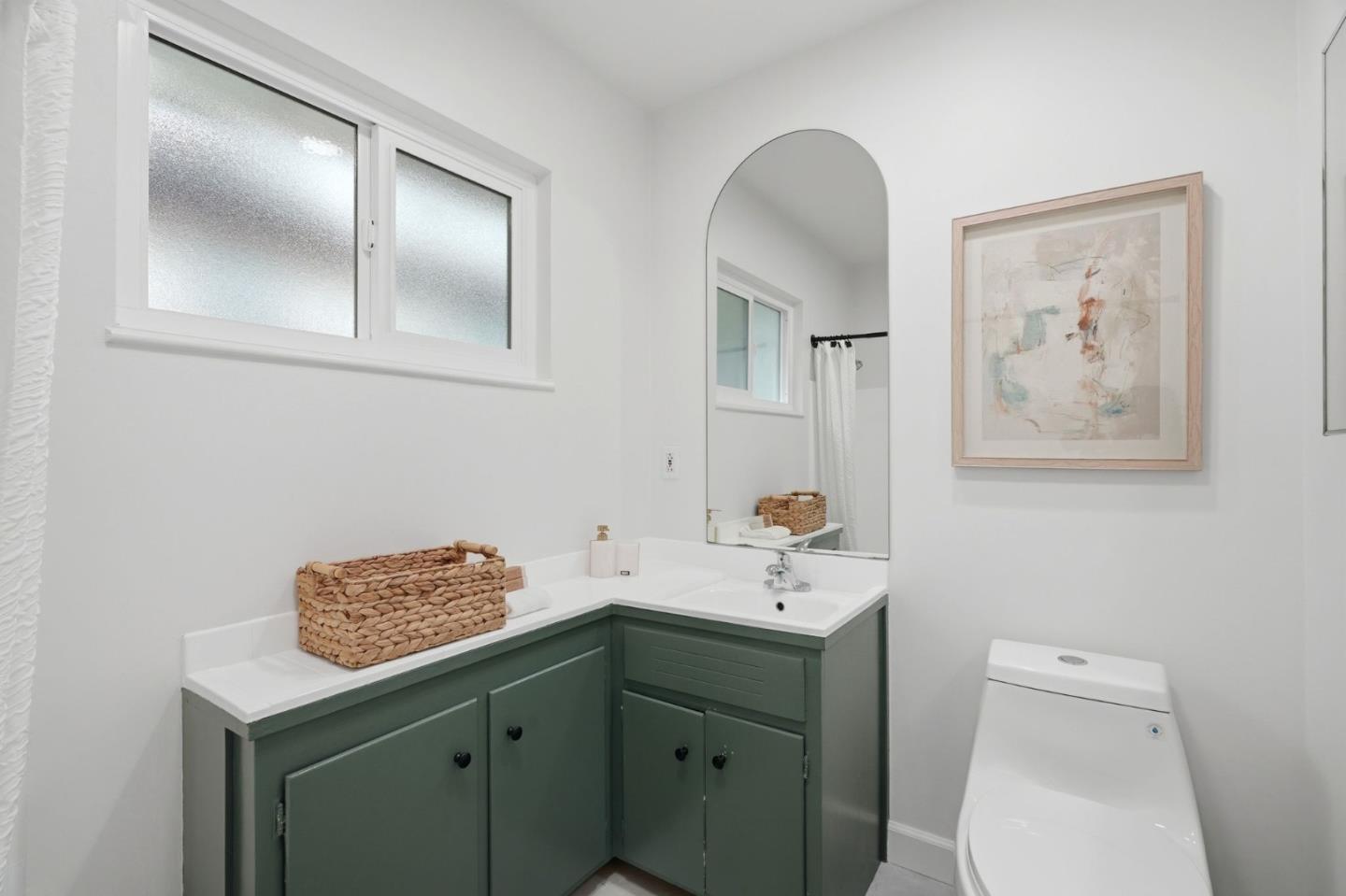 Detail Gallery Image 16 of 27 For 1624 Channing Ave, Palo Alto,  CA 94303 - 3 Beds | 2 Baths