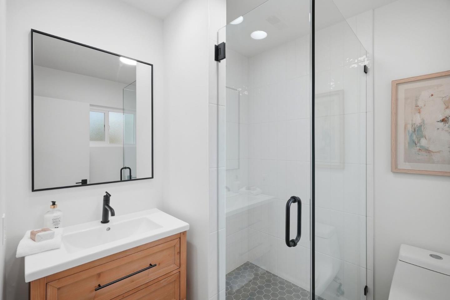 Detail Gallery Image 21 of 27 For 1624 Channing Ave, Palo Alto,  CA 94303 - 3 Beds | 2 Baths