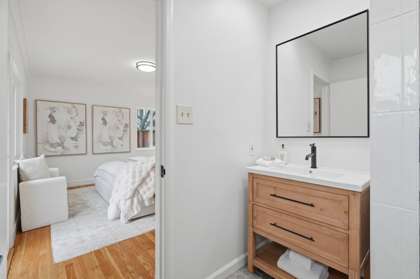 Detail Gallery Image 23 of 27 For 1624 Channing Ave, Palo Alto,  CA 94303 - 3 Beds | 2 Baths