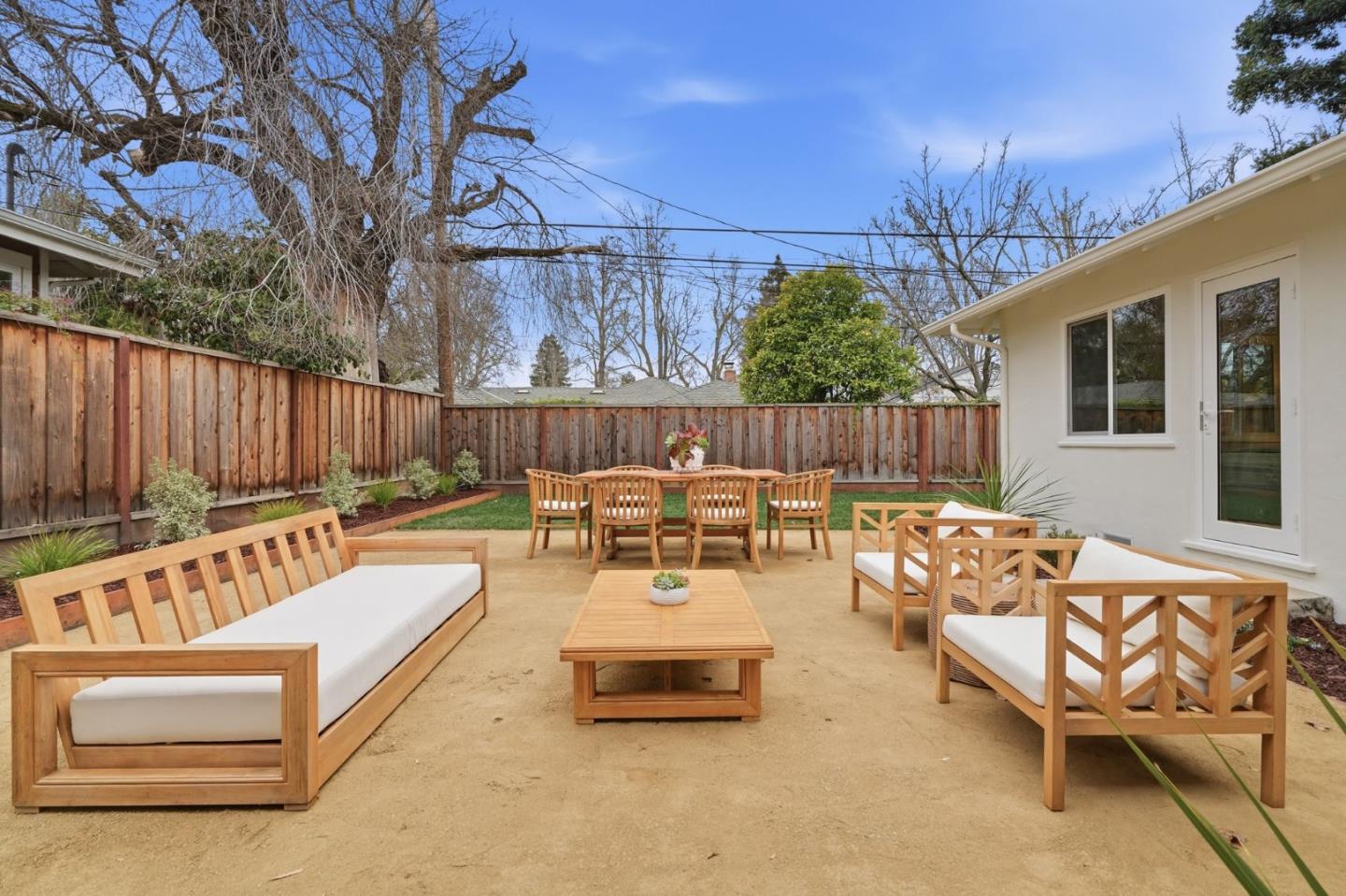 Detail Gallery Image 26 of 27 For 1624 Channing Ave, Palo Alto,  CA 94303 - 3 Beds | 2 Baths