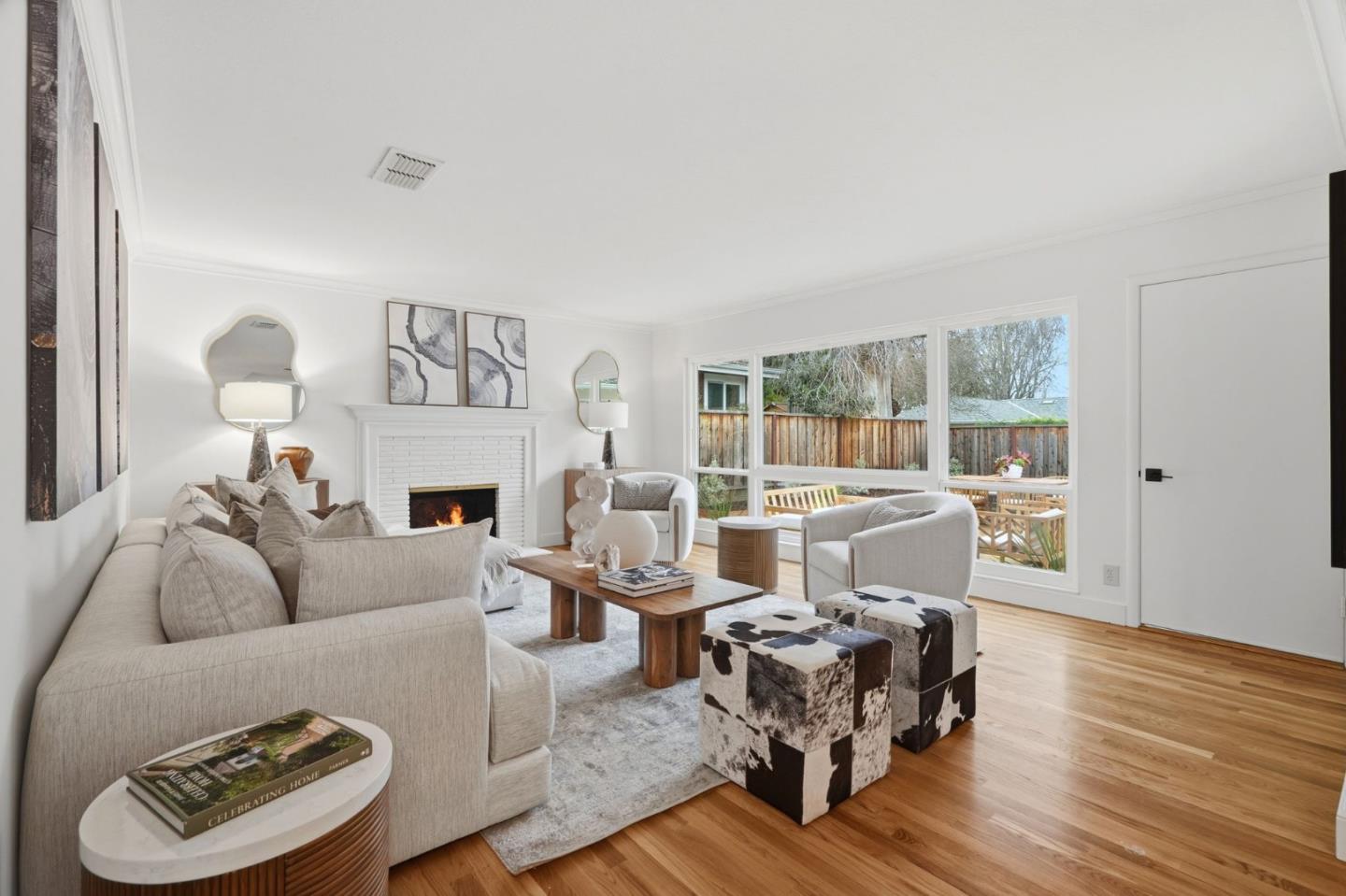 Detail Gallery Image 5 of 27 For 1624 Channing Ave, Palo Alto,  CA 94303 - 3 Beds | 2 Baths