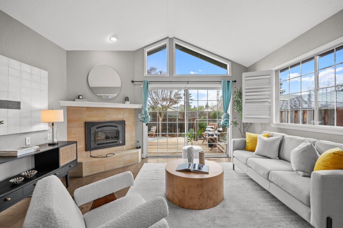 Detail Gallery Image 11 of 29 For 419 Alameda De Las Pulgas, Redwood City,  CA 94062 - 2 Beds | 2/1 Baths