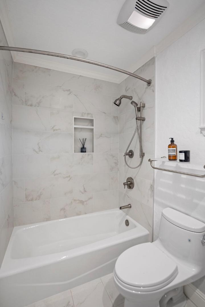 Detail Gallery Image 25 of 29 For 419 Alameda De Las Pulgas, Redwood City,  CA 94062 - 2 Beds | 2/1 Baths