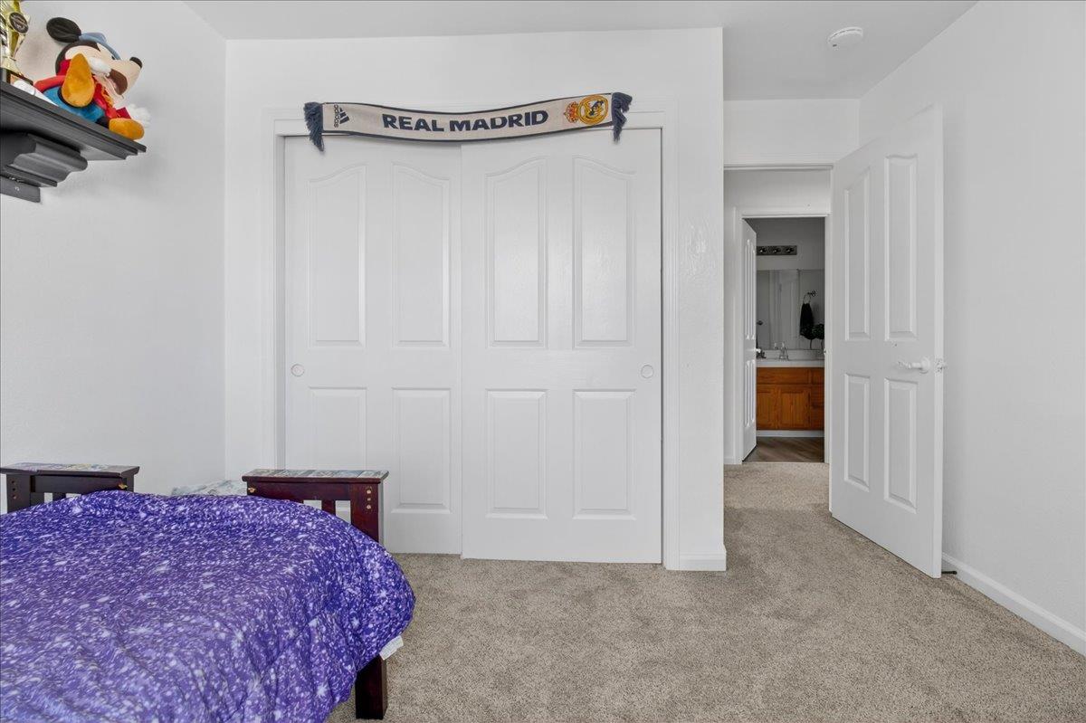 Detail Gallery Image 29 of 41 For 1911 Glarner St, Hollister,  CA 95023 - 4 Beds | 2/1 Baths