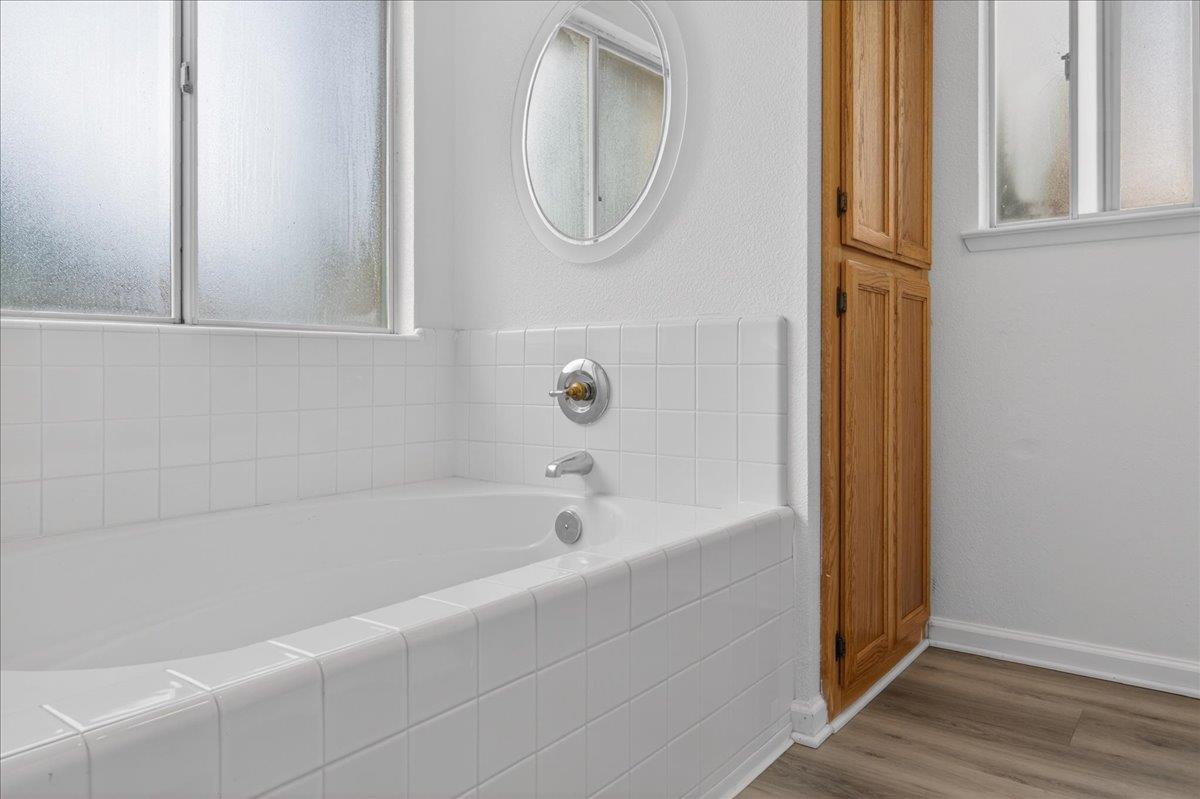 Detail Gallery Image 31 of 41 For 1911 Glarner St, Hollister,  CA 95023 - 4 Beds | 2/1 Baths