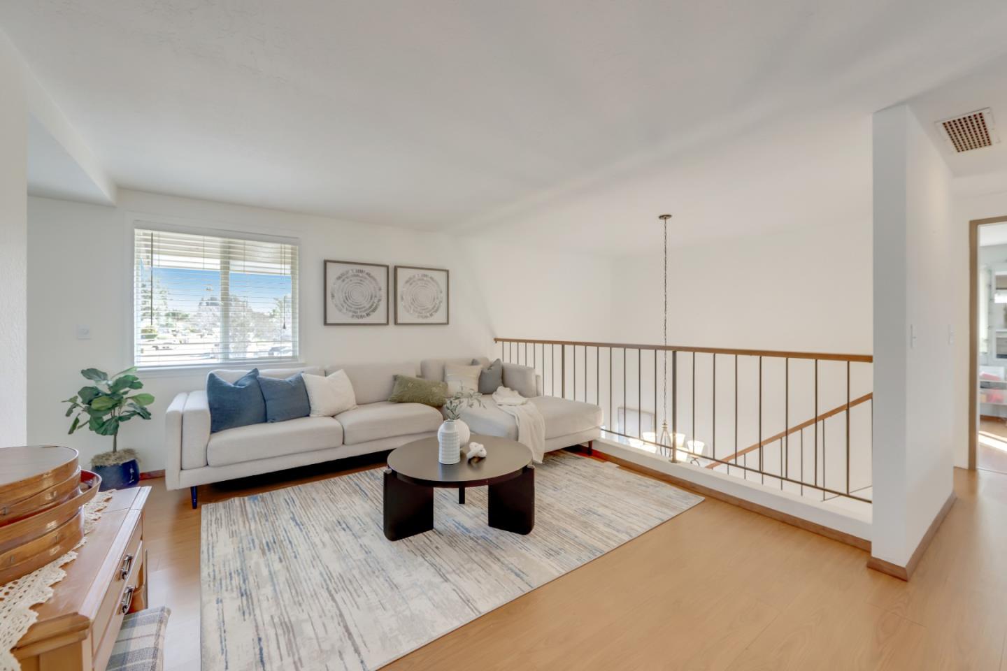 Detail Gallery Image 19 of 52 For 2280 Zoria Cir, San Jose,  CA 95131 - 4 Beds | 2 Baths