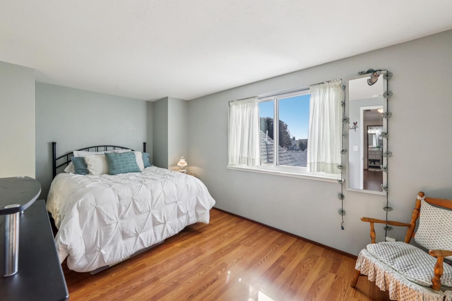 Detail Gallery Image 28 of 52 For 2280 Zoria Cir, San Jose,  CA 95131 - 4 Beds | 2 Baths