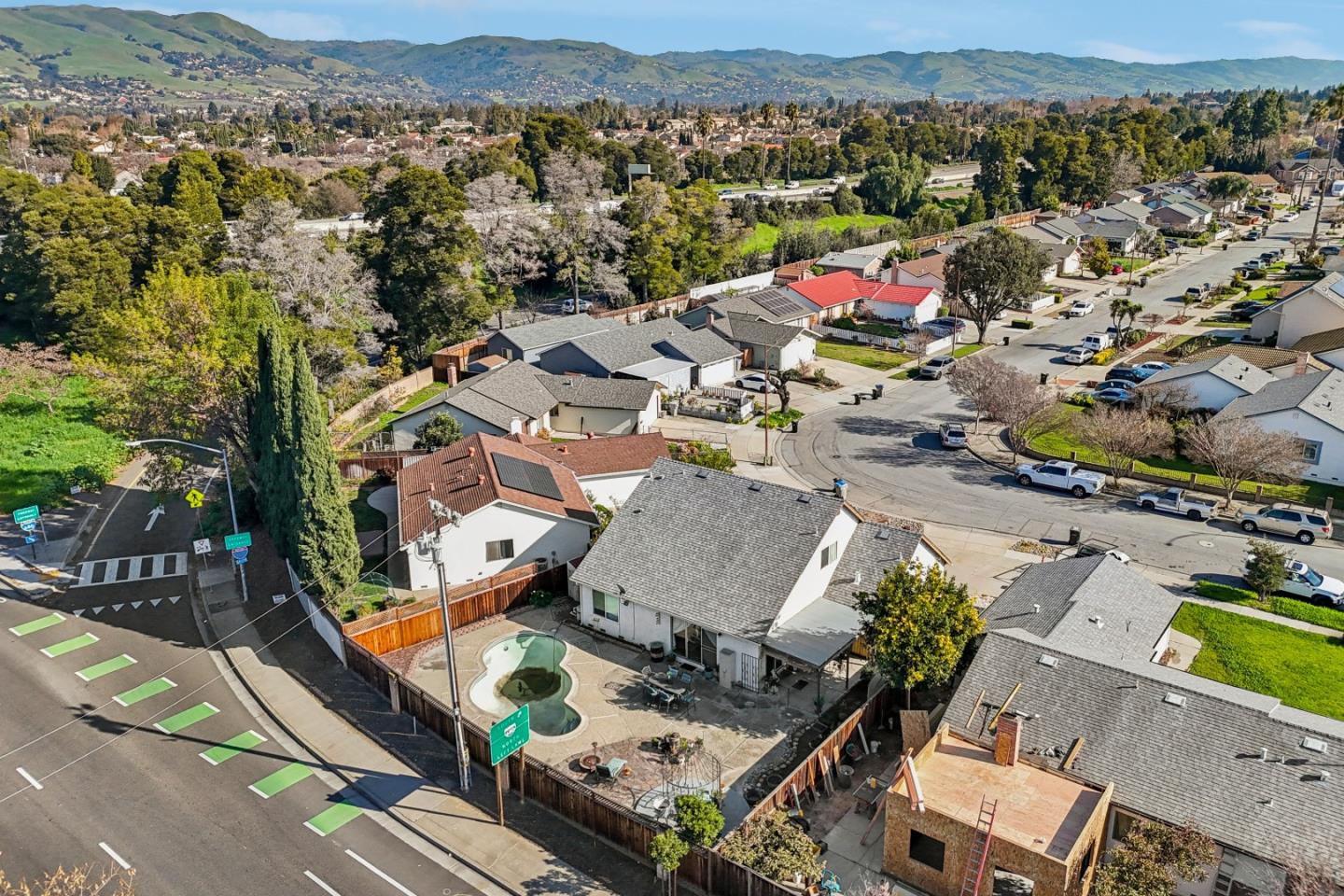 Detail Gallery Image 44 of 52 For 2280 Zoria Cir, San Jose,  CA 95131 - 4 Beds | 2 Baths
