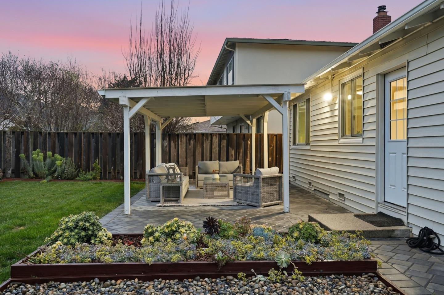 Detail Gallery Image 30 of 31 For 824 Arguello Blvd, Pacifica,  CA 94044 - 3 Beds | 1 Baths