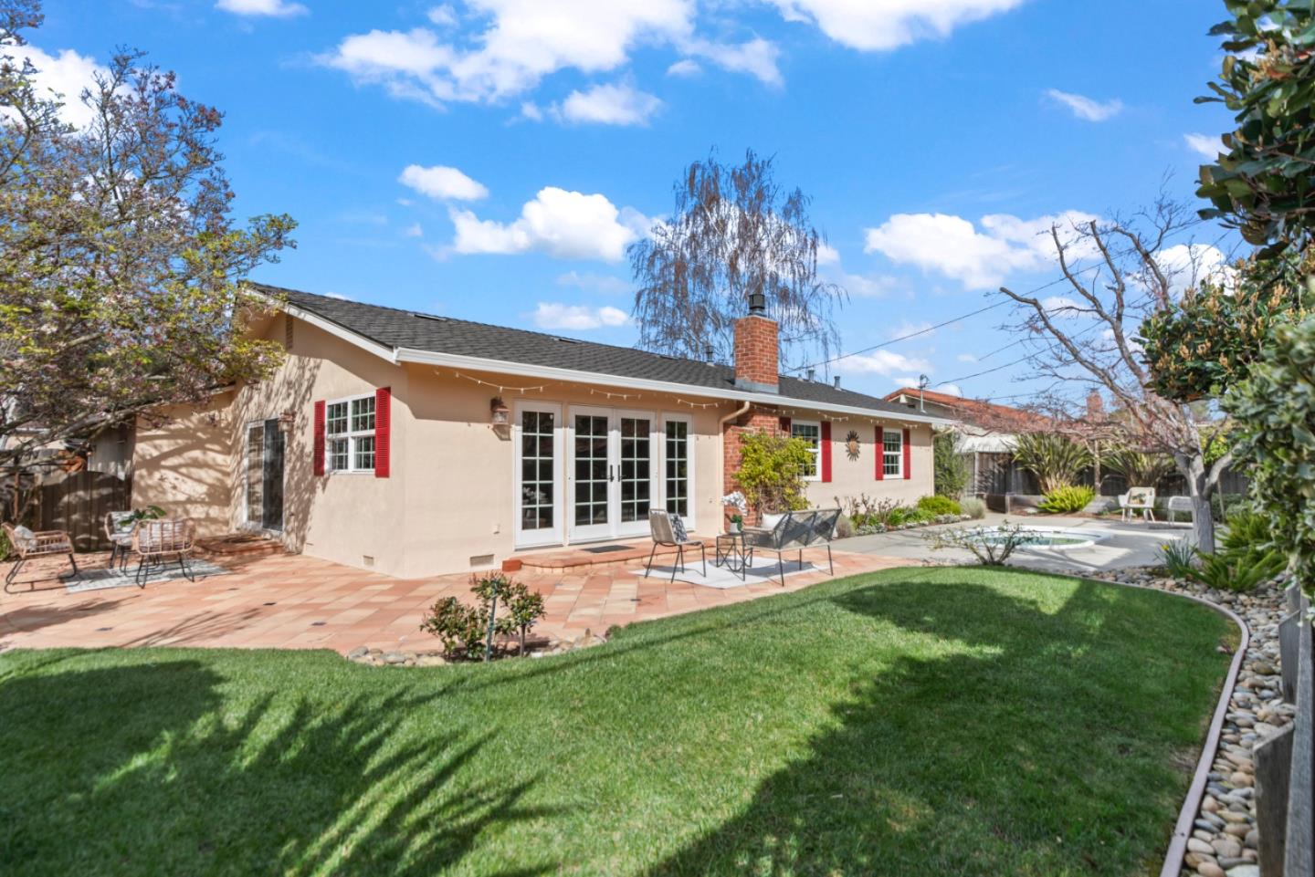 Detail Gallery Image 26 of 27 For 1020 W Homestead Rd, Sunnyvale,  CA 94087 - 3 Beds | 2 Baths