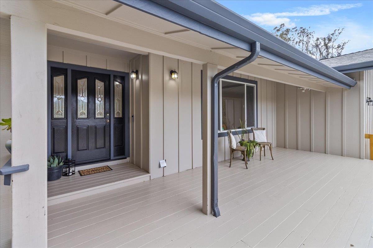 Detail Gallery Image 3 of 29 For 17140 Garlen Ln, Salinas,  CA 93907 - 3 Beds | 2 Baths