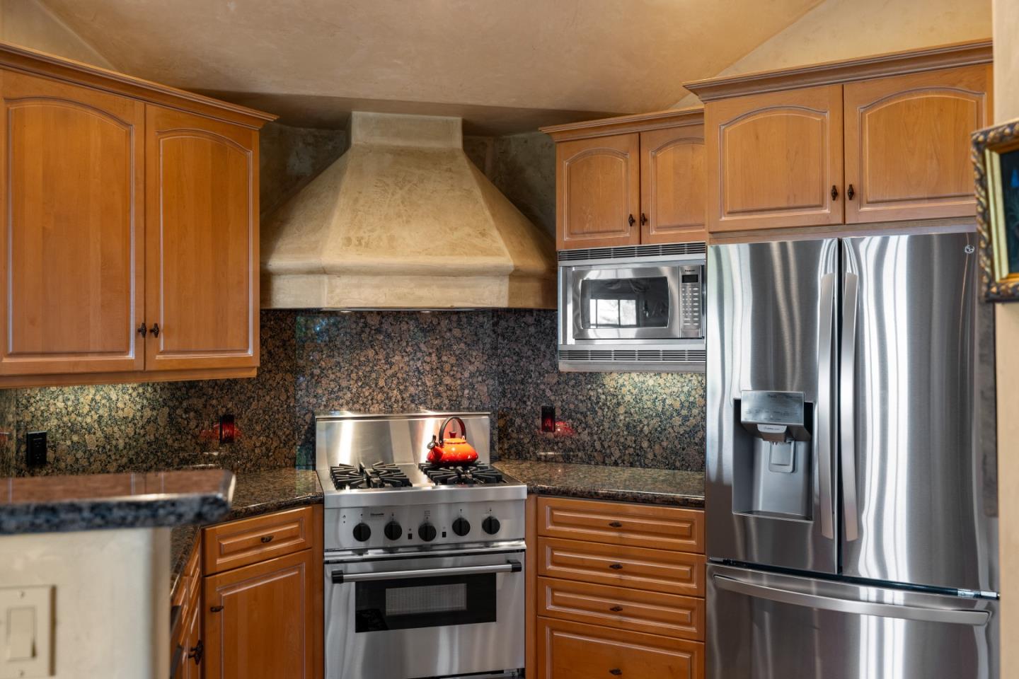 Detail Gallery Image 15 of 72 For Santa Fe 3 Se of 4th, Carmel,  CA 93921 - 3 Beds | 2 Baths