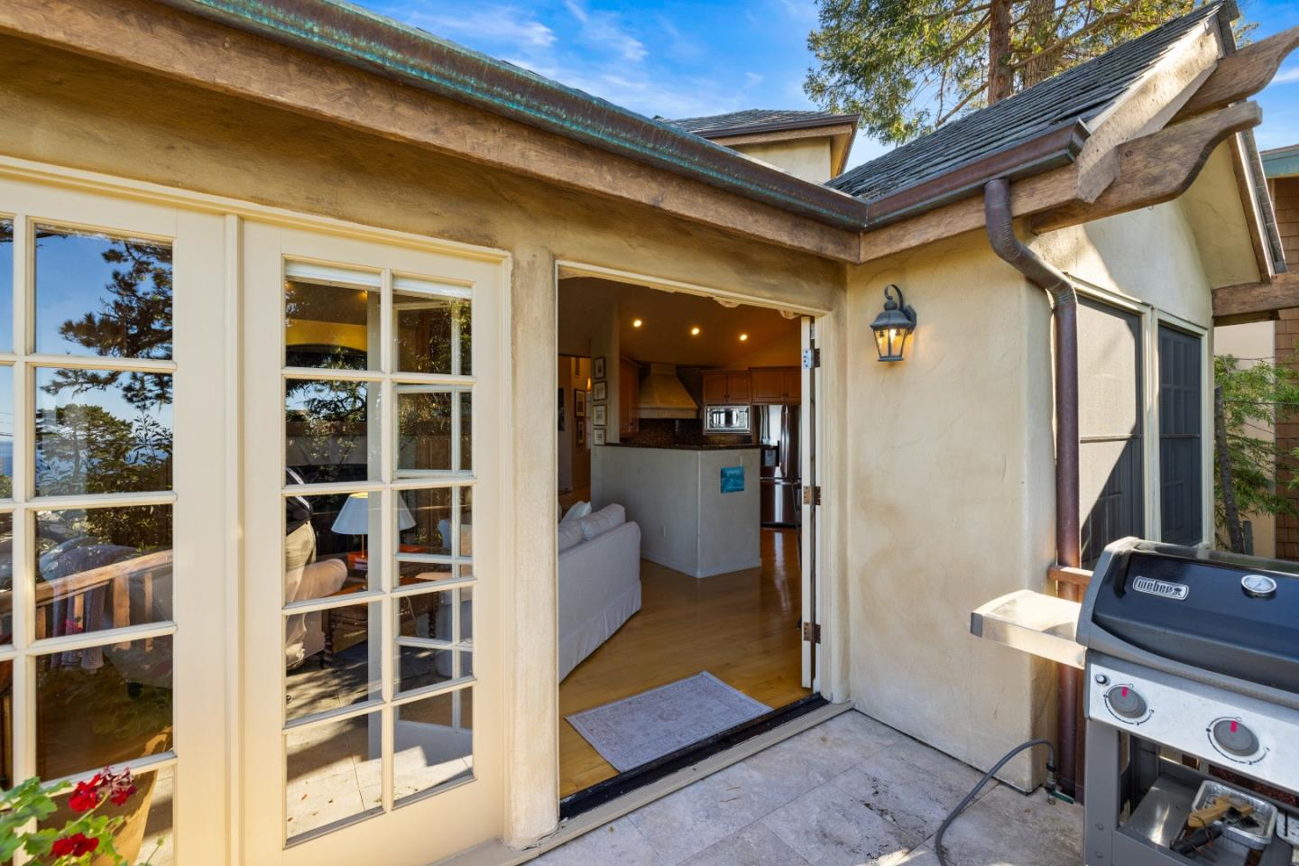 Detail Gallery Image 22 of 72 For Santa Fe 3 Se of 4th, Carmel,  CA 93921 - 3 Beds | 2 Baths
