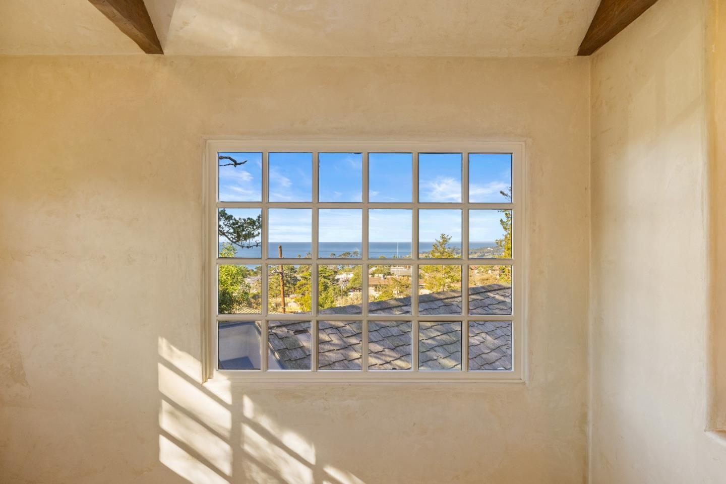 Detail Gallery Image 33 of 72 For Santa Fe 3 Se of 4th, Carmel,  CA 93921 - 3 Beds | 2 Baths