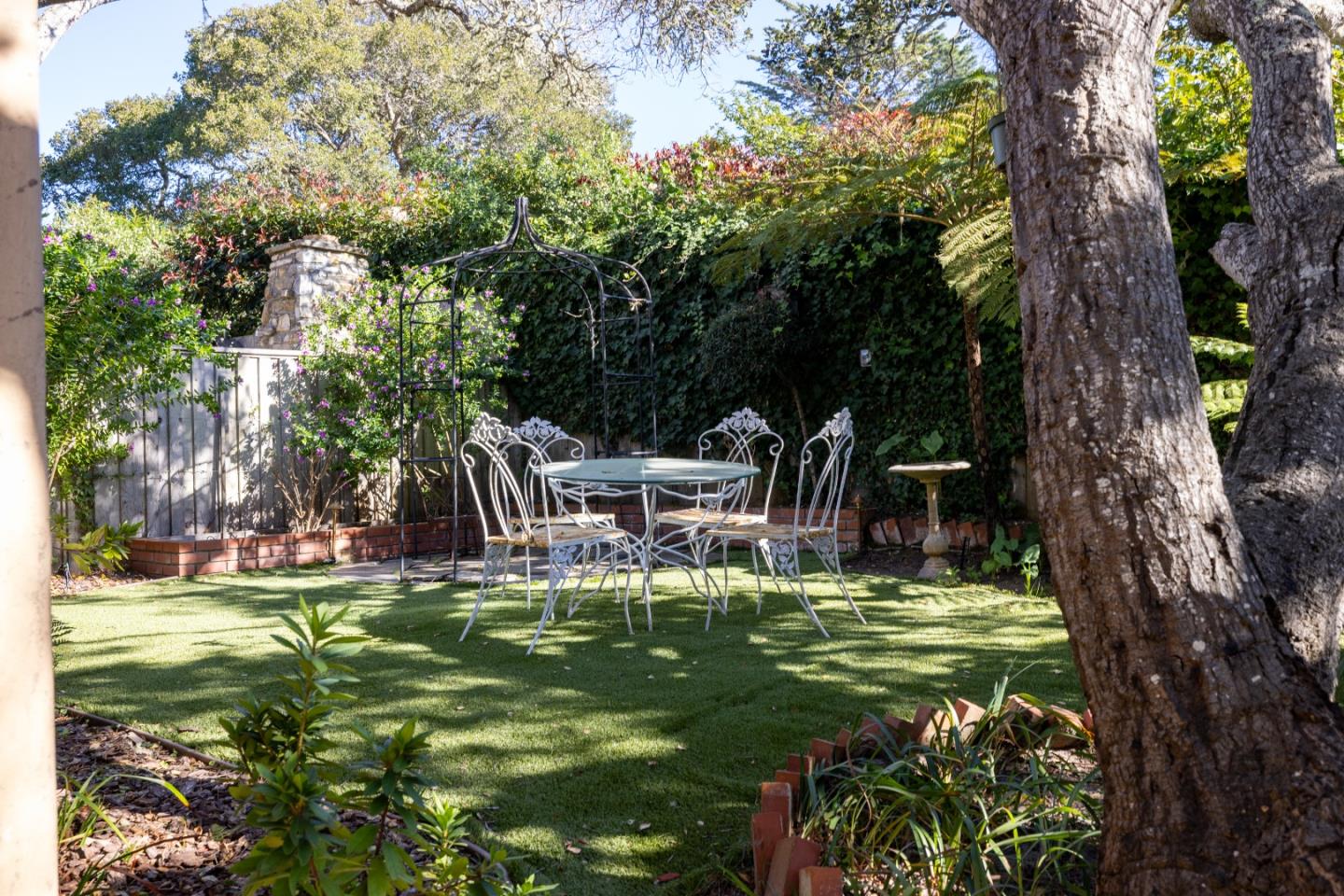 Detail Gallery Image 54 of 72 For Santa Fe 3 Se of 4th, Carmel,  CA 93921 - 3 Beds | 2 Baths