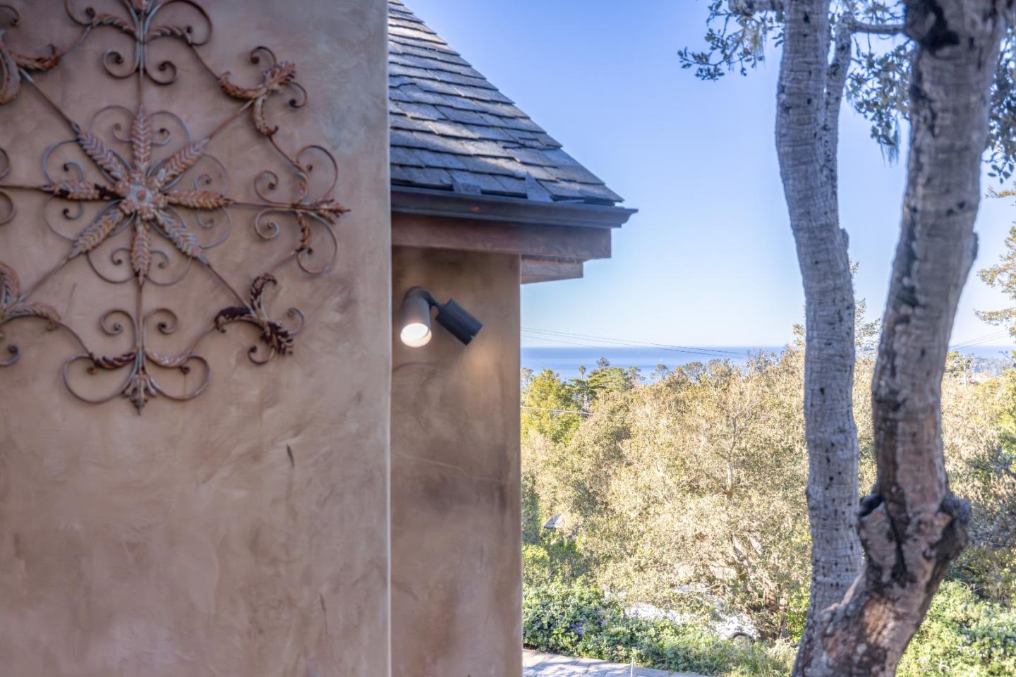 Detail Gallery Image 63 of 72 For Santa Fe 3 Se of 4th, Carmel,  CA 93921 - 3 Beds | 2 Baths