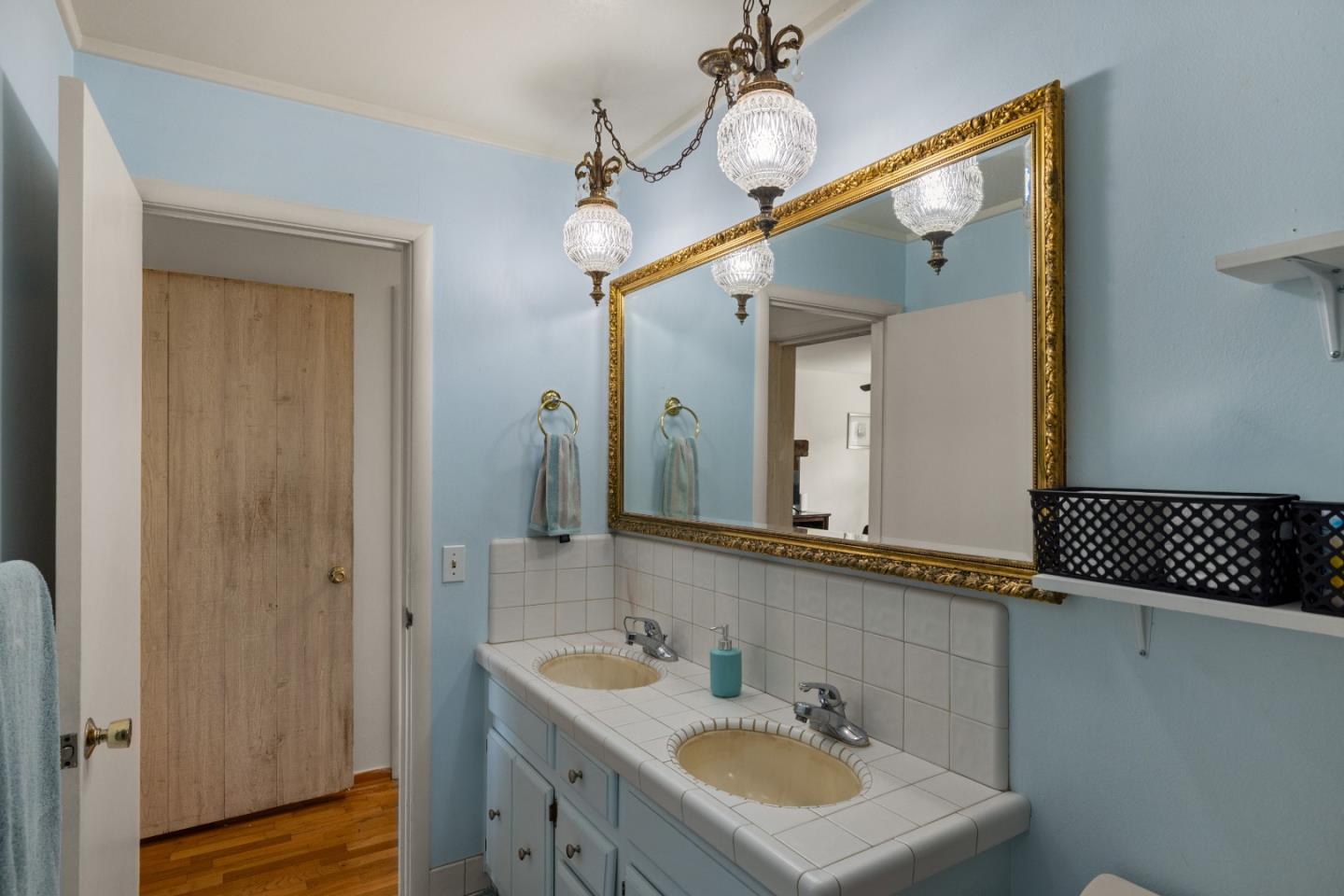 Detail Gallery Image 21 of 36 For 748 Alice St, Monterey,  CA 93940 - 3 Beds | 2 Baths