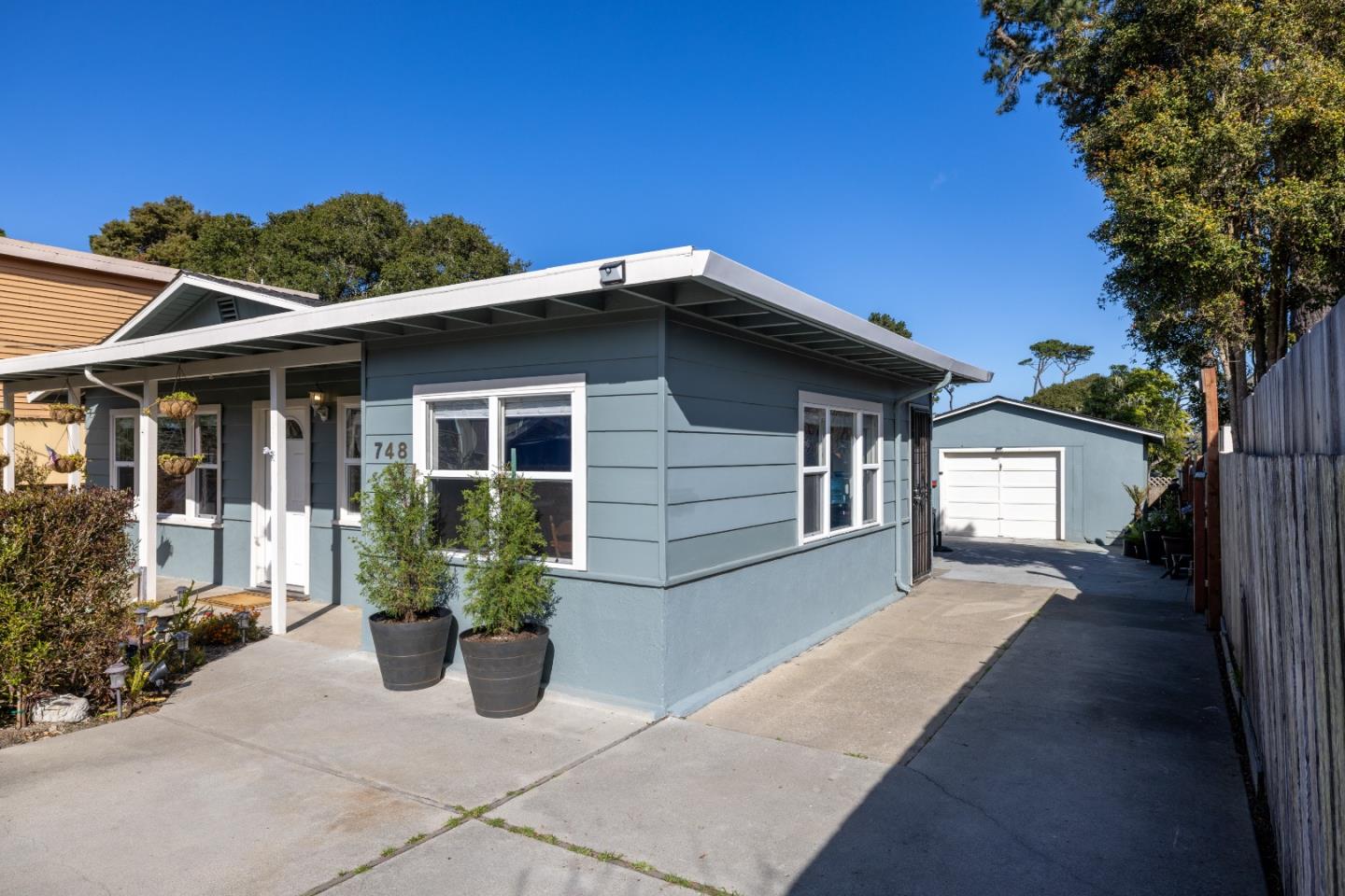 Detail Gallery Image 35 of 36 For 748 Alice St, Monterey,  CA 93940 - 3 Beds | 2 Baths