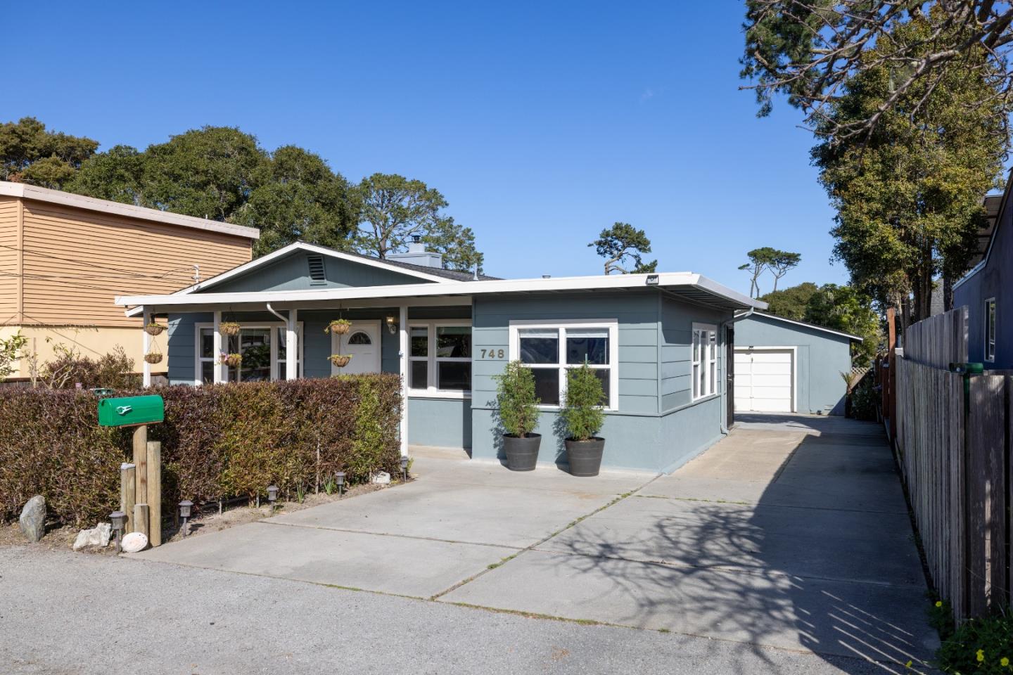 Detail Gallery Image 36 of 36 For 748 Alice St, Monterey,  CA 93940 - 3 Beds | 2 Baths