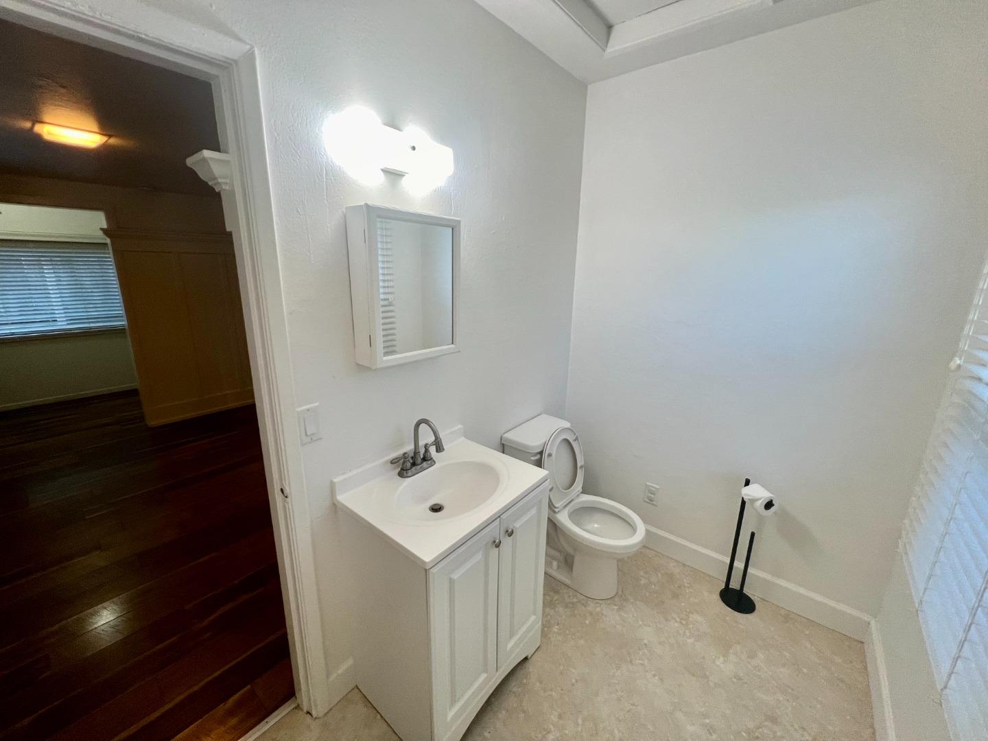 Detail Gallery Image 9 of 49 For 160 Monterey Ave, Pacific Grove,  CA 93950 - – Beds | – Baths