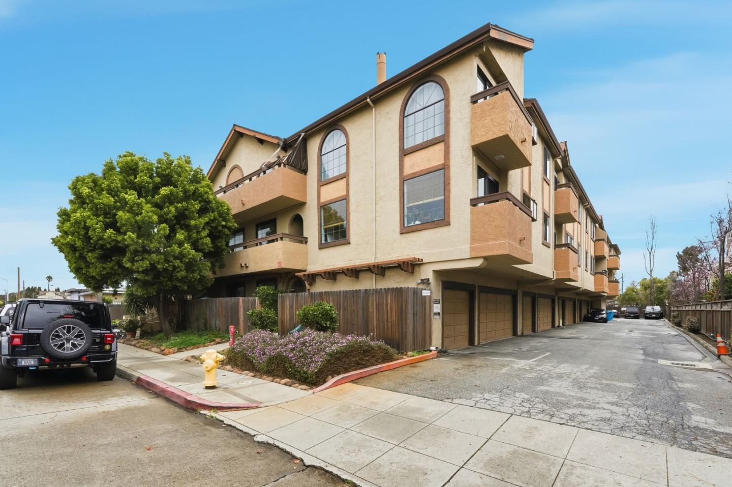 Detail Gallery Image 25 of 34 For 711 S Bayshore Blvd #29,  San Mateo,  CA 94402 - 1 Beds | 1 Baths