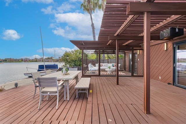 Detail Gallery Image 37 of 56 For 707 Santa Cruz Ln, Foster City,  CA 94404 - 3 Beds | 2/1 Baths