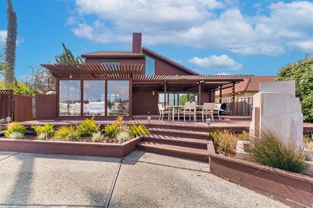 Detail Gallery Image 47 of 56 For 707 Santa Cruz Ln, Foster City,  CA 94404 - 3 Beds | 2/1 Baths