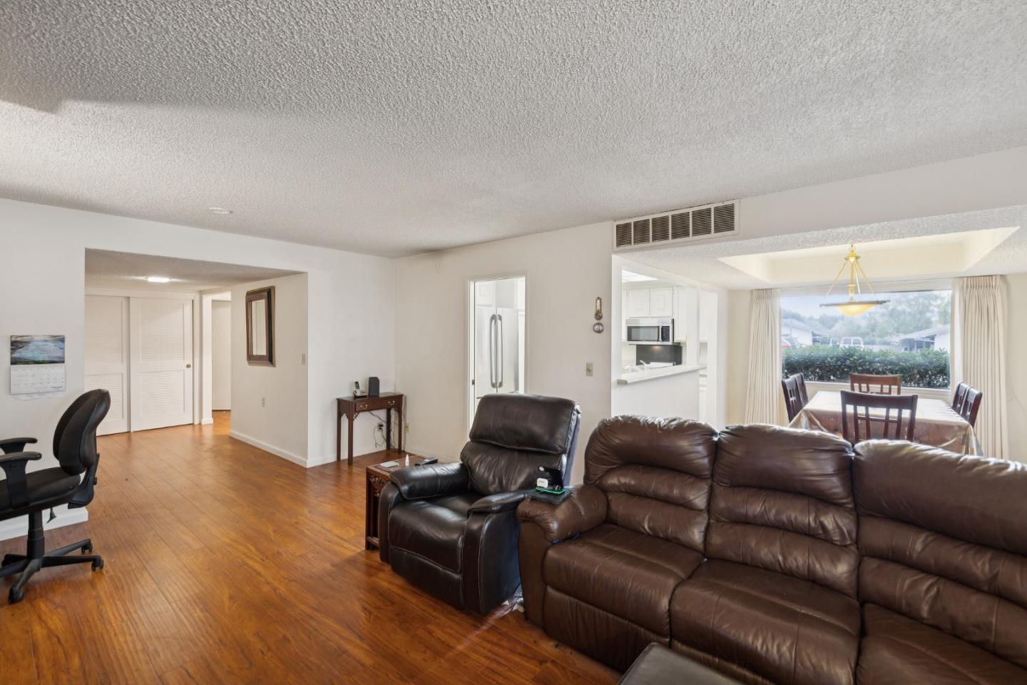 Photo #10: ML82034800 Listing: Photo #10