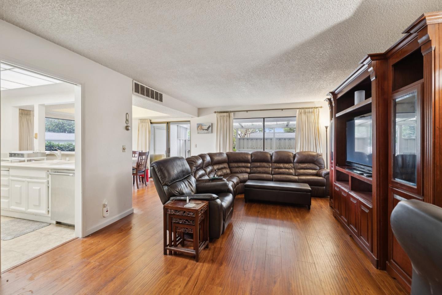 Photo #12: ML82034800 Listing: Photo #12