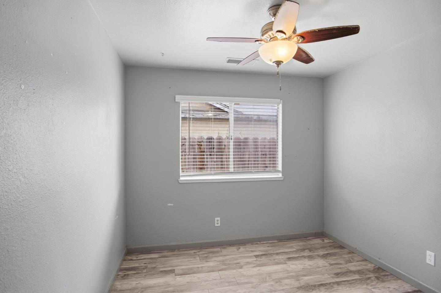 Detail Gallery Image 13 of 31 For 3117 Gibson Way, Modesto,  CA 95354 - 3 Beds | 2 Baths