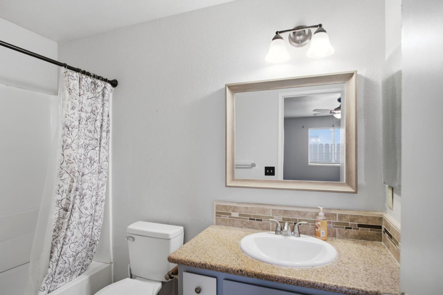 Detail Gallery Image 19 of 31 For 3117 Gibson Way, Modesto,  CA 95354 - 3 Beds | 2 Baths